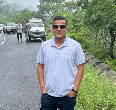 Mr. Vinod Singhal